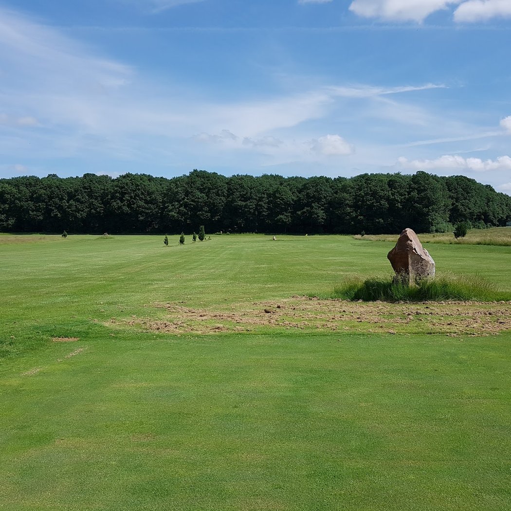 Golf des Bruyères - Découvre le golf à Egreville 2